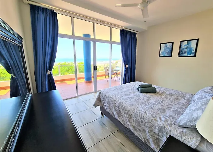 Colonial Sands 205